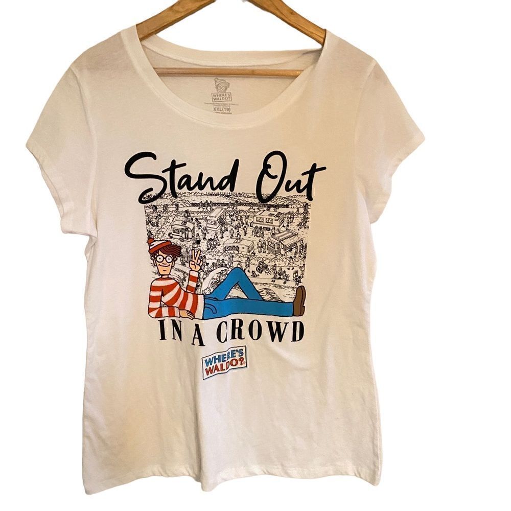 Where’s Waldo vneck shirt sleeve stand out in the crowd XXL